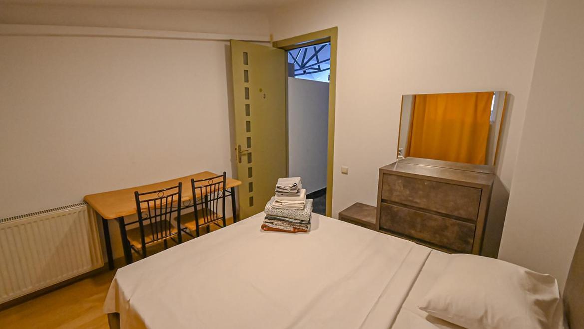 4 Bedroom Apartment On Liberty Square Τυφλίδα Εξωτερικό φωτογραφία